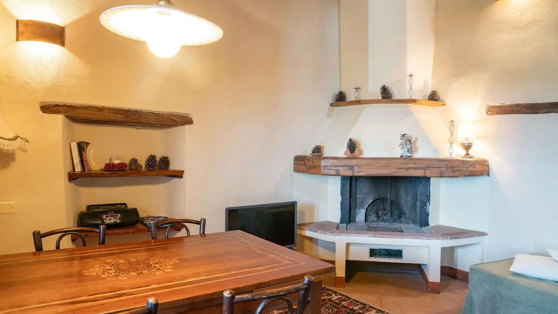 Borgo Cerbaiola Guest House Montecastelli Pisano Italy